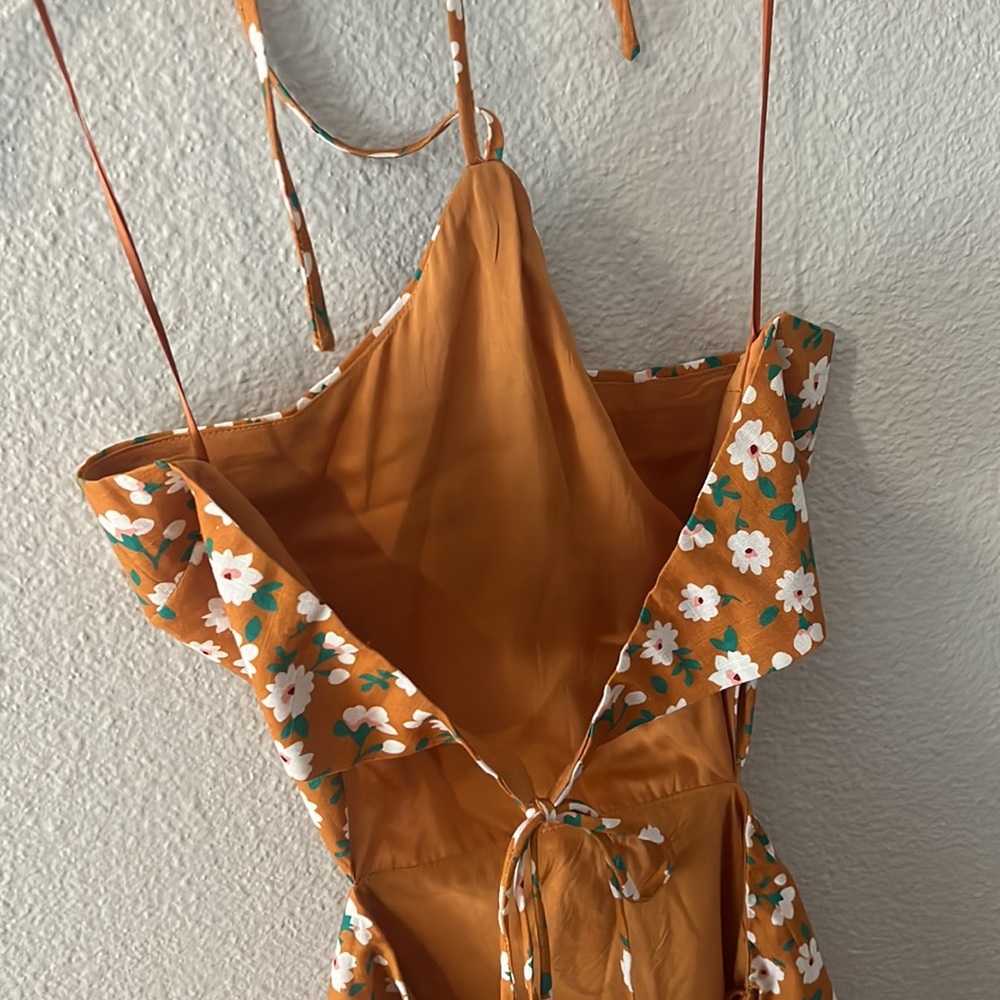 Floral Cutout Dress - Picture 6 of 8